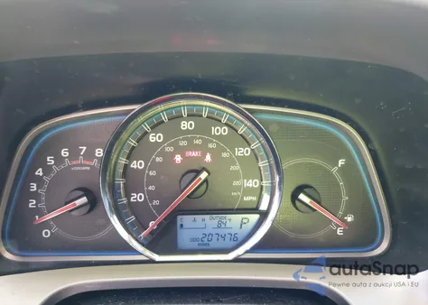 2015 Toyota Rav4 Limited z USA, uszkodzony, nr VIN JTMDFREV5FD155671